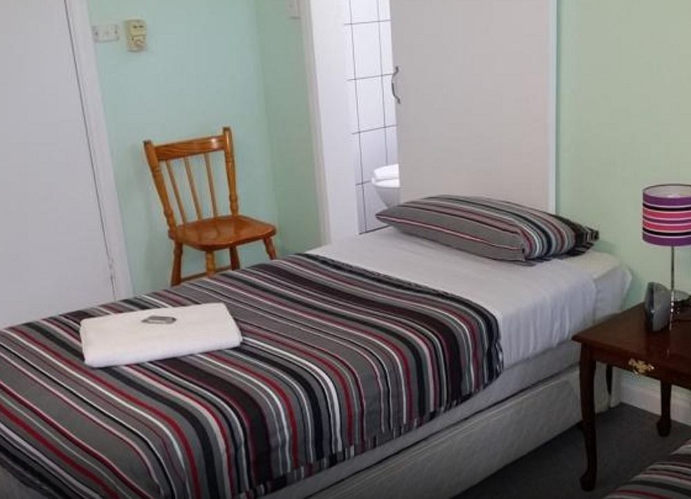 Motel Warners At The Bay Warners Bay Esterno foto