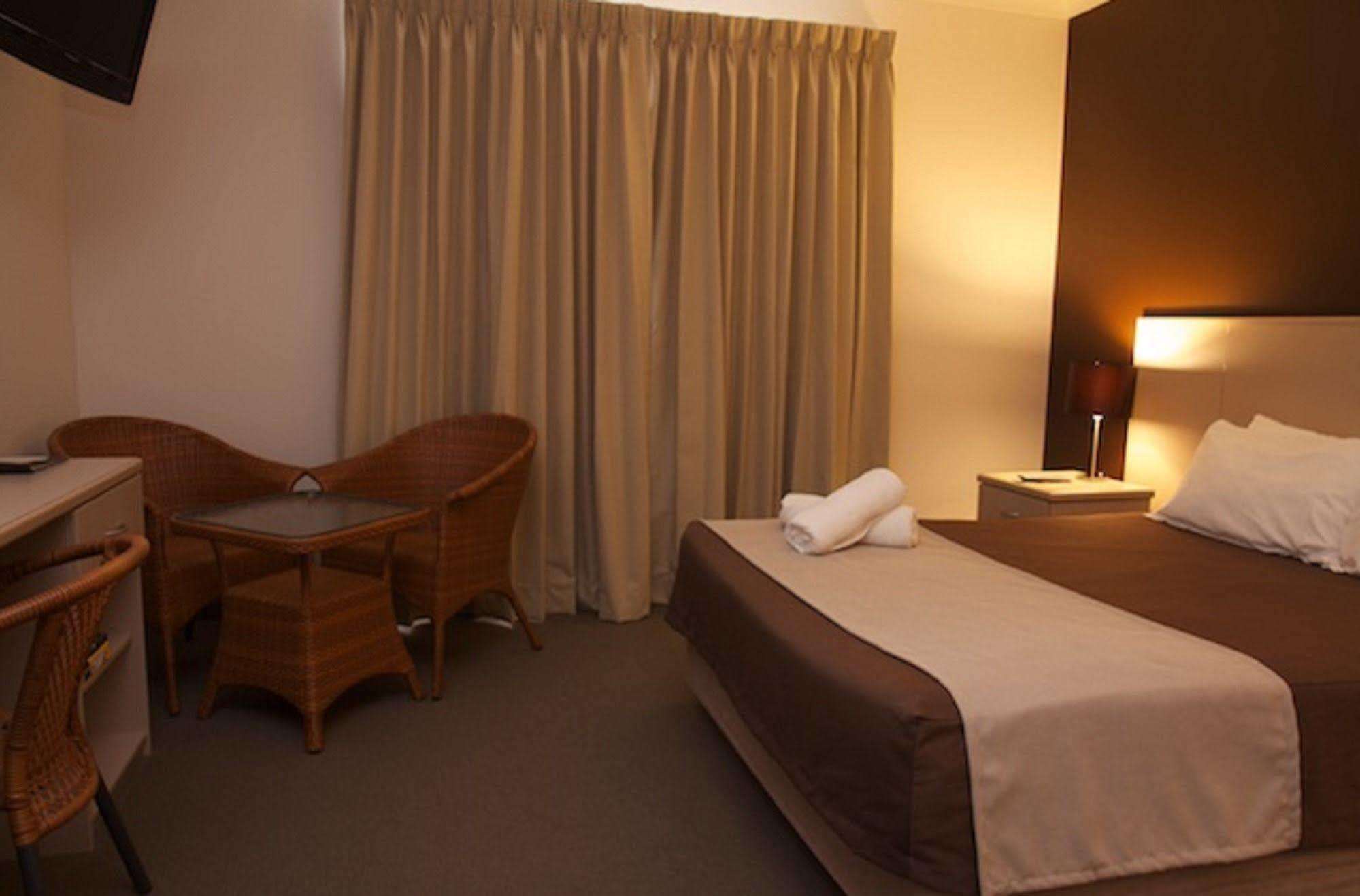 Motel Warners At The Bay Warners Bay Esterno foto